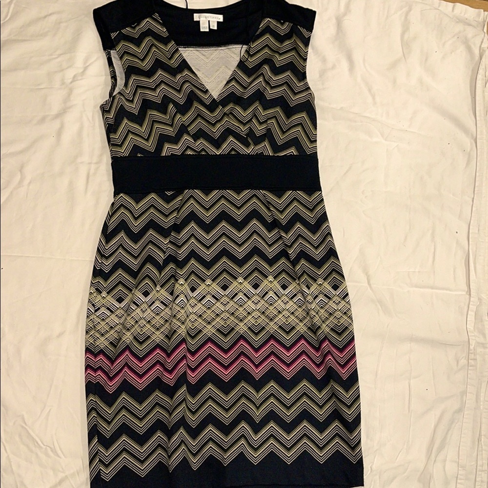 Chevron Patterned Dress in Black and Pink